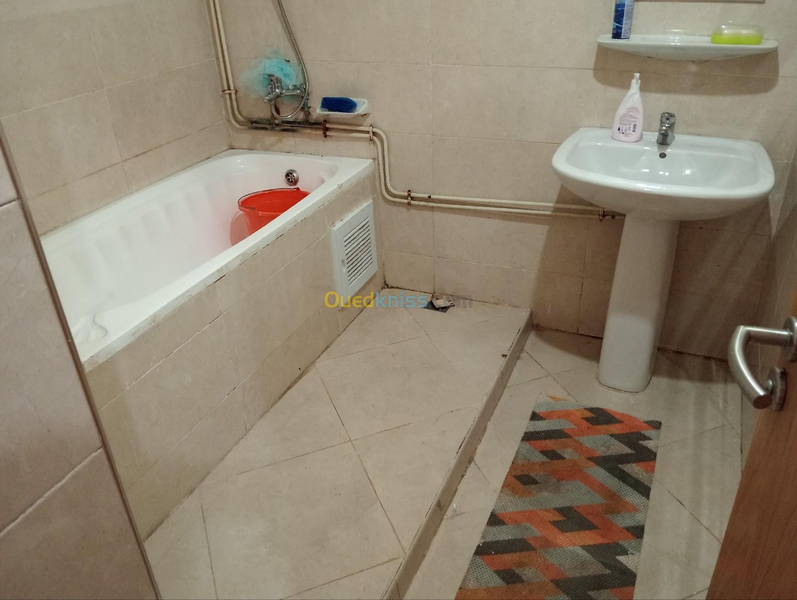 Location vacances Appartement F3 Mostaganem Mostaganem