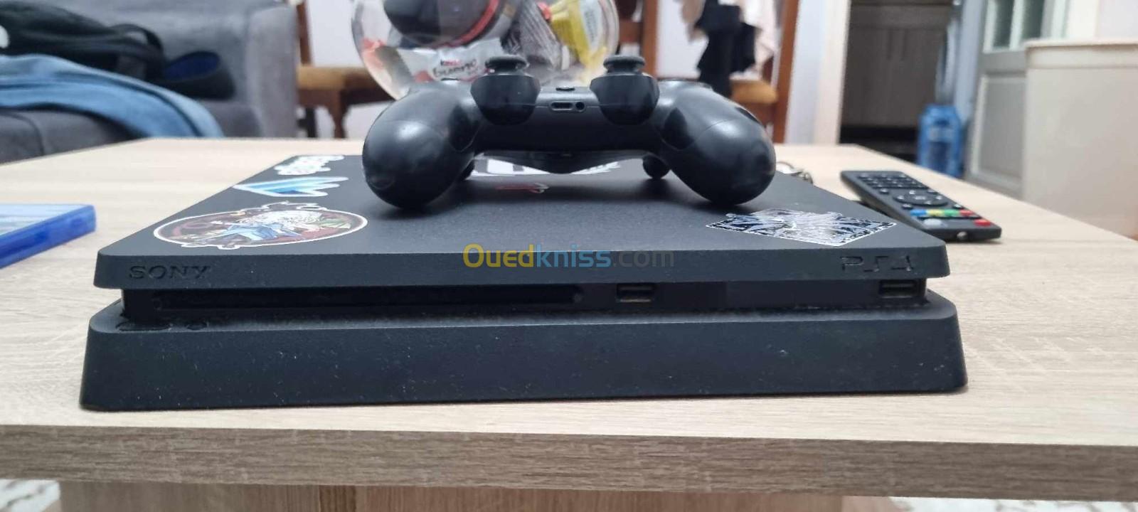 PlayStation 4 slim v 11.0