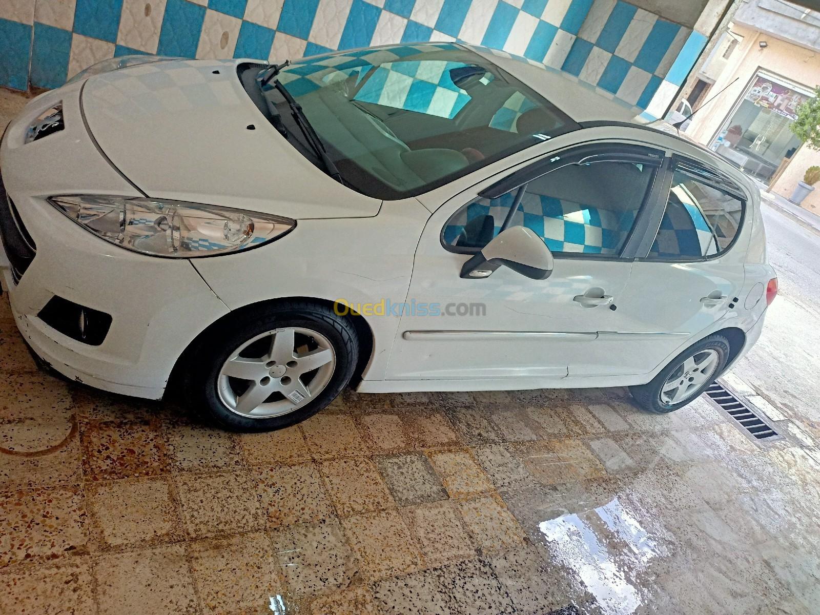 Peugeot 207 2011 207