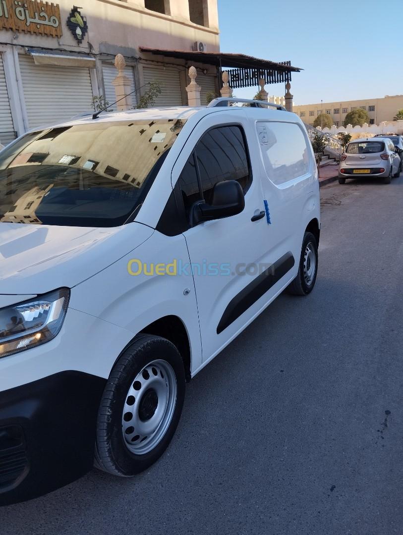 Citroen Berlingo 2020 Tolé niveau 2