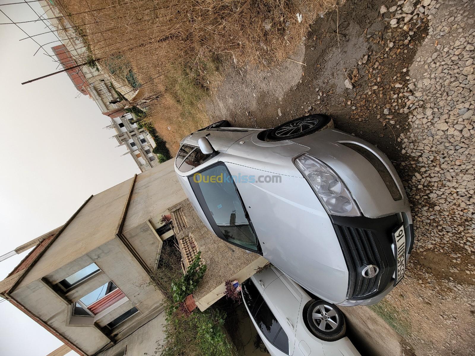 Nissan Sunny 2011 Sunny