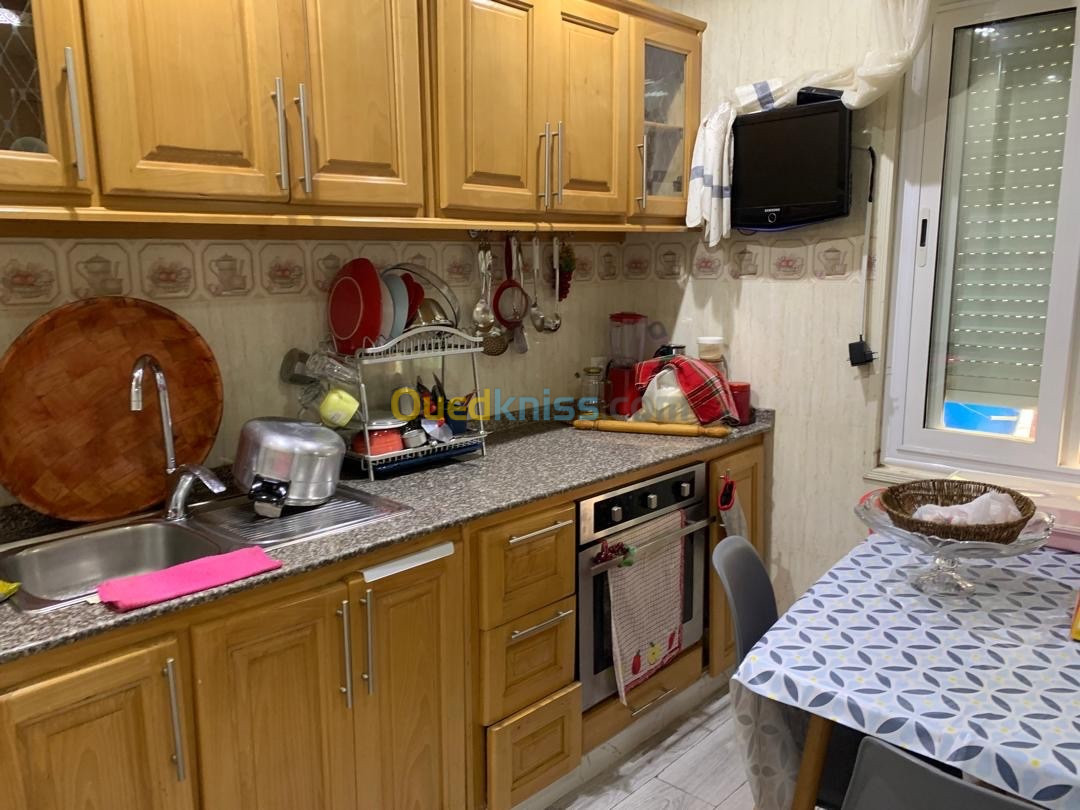 Location Appartement F3 Alger Hydra