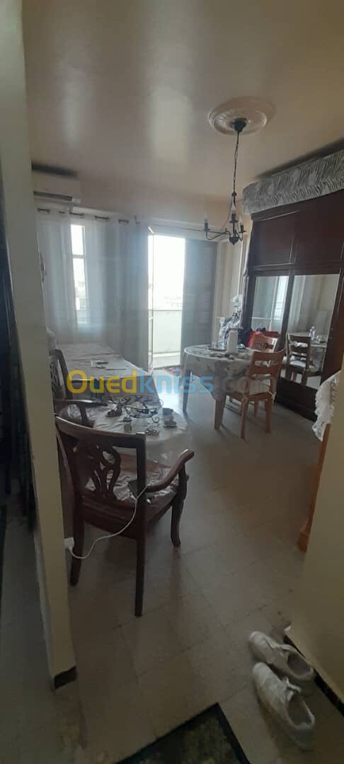 Vente Appartement F1 Alger Hussein dey