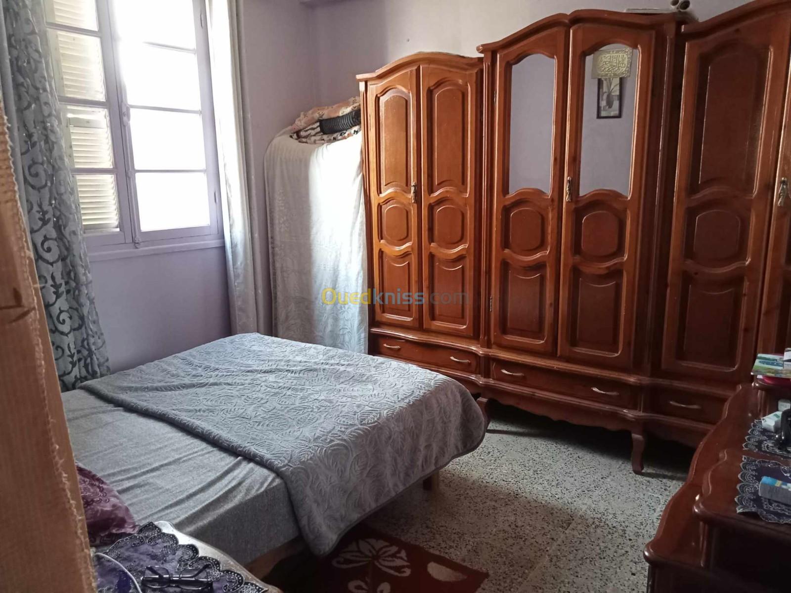 Vente Appartement F5 Aïn Témouchent Beni saf