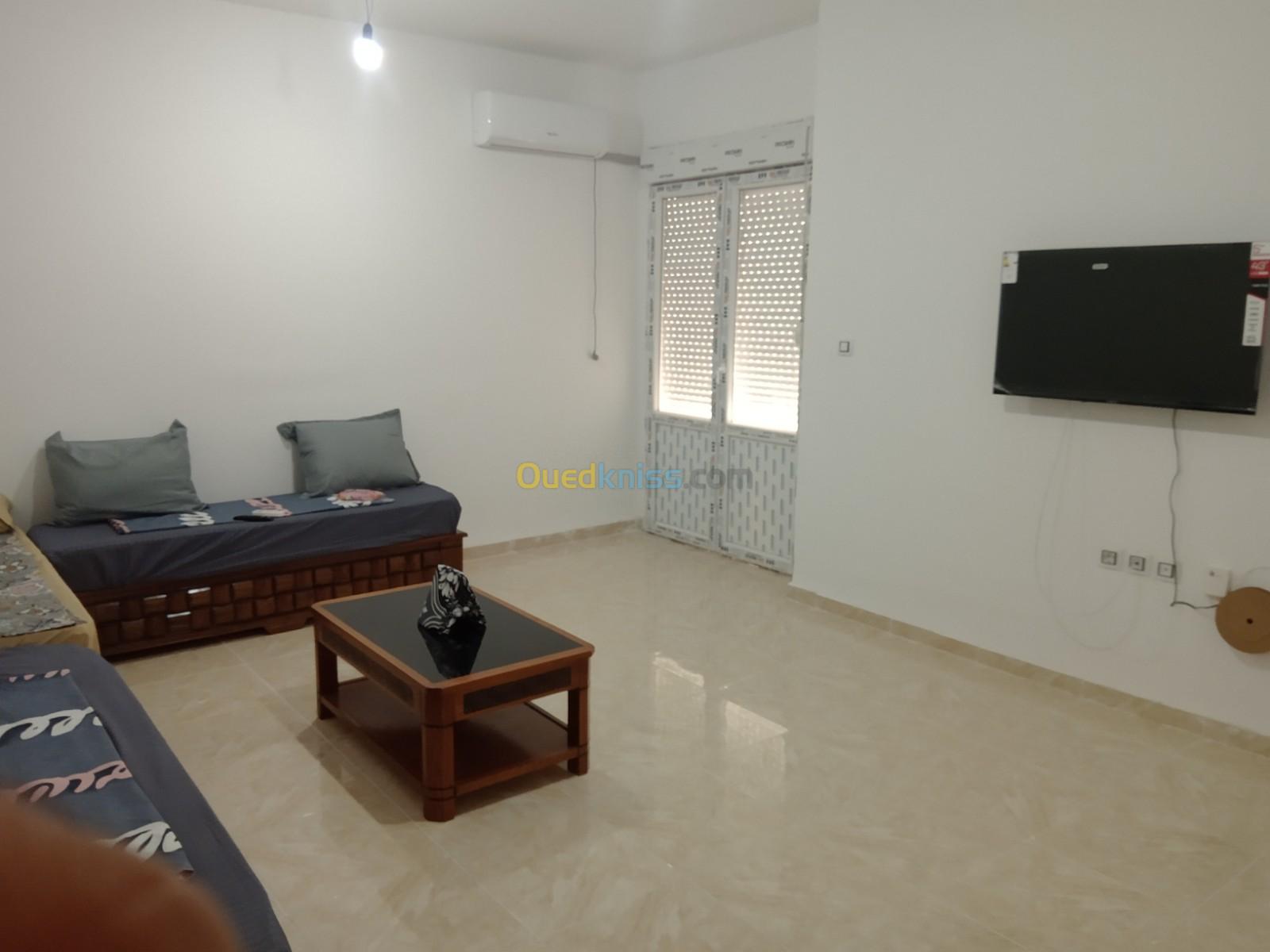 Location vacances Appartement F3 Jijel Jijel