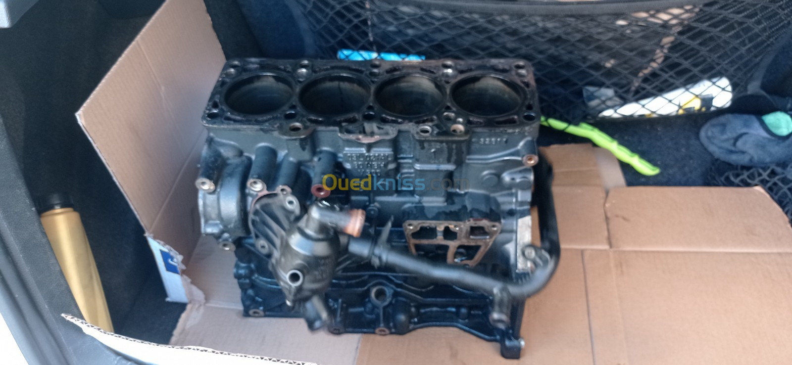 Block moteur golf 1.6 tdi 03l