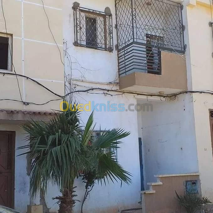 Vente Appartement F3 Oran Bousfer