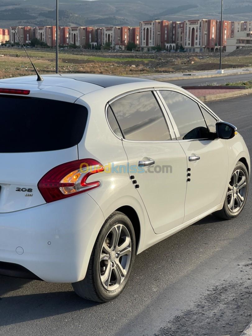 Peugeot 208 2015 Allure