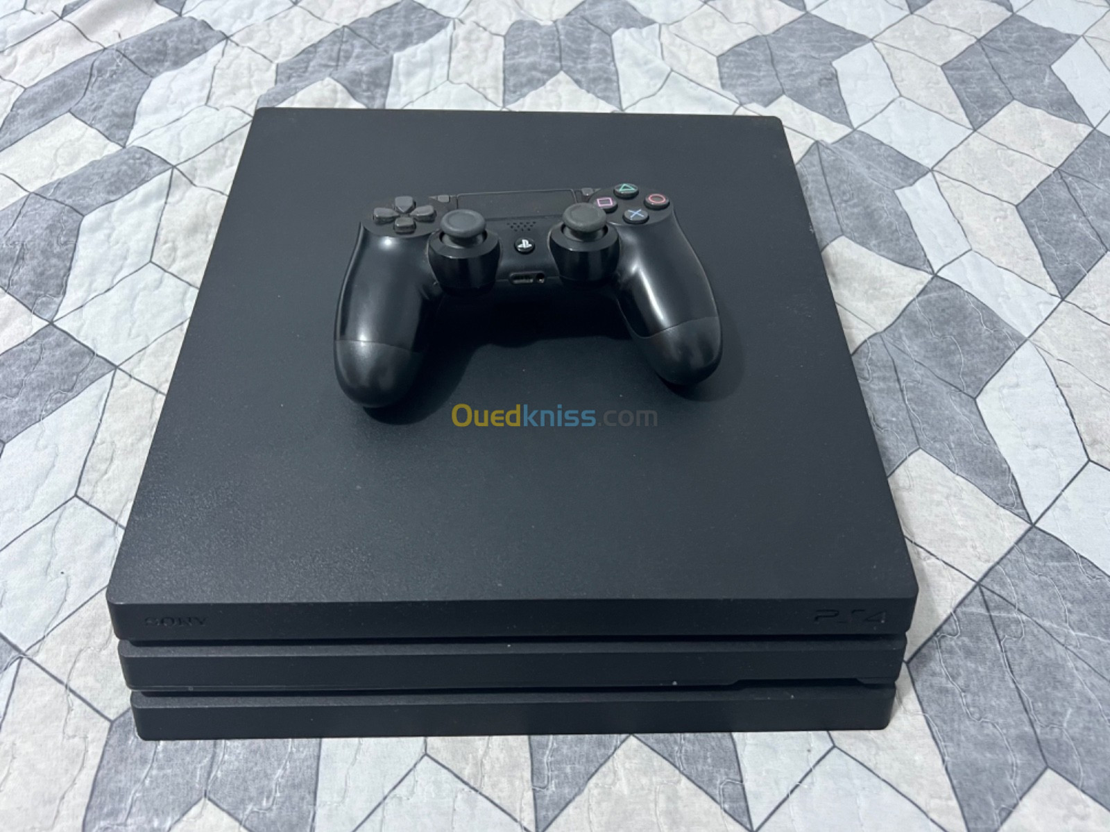 Ps4 Pro 1To 11.50