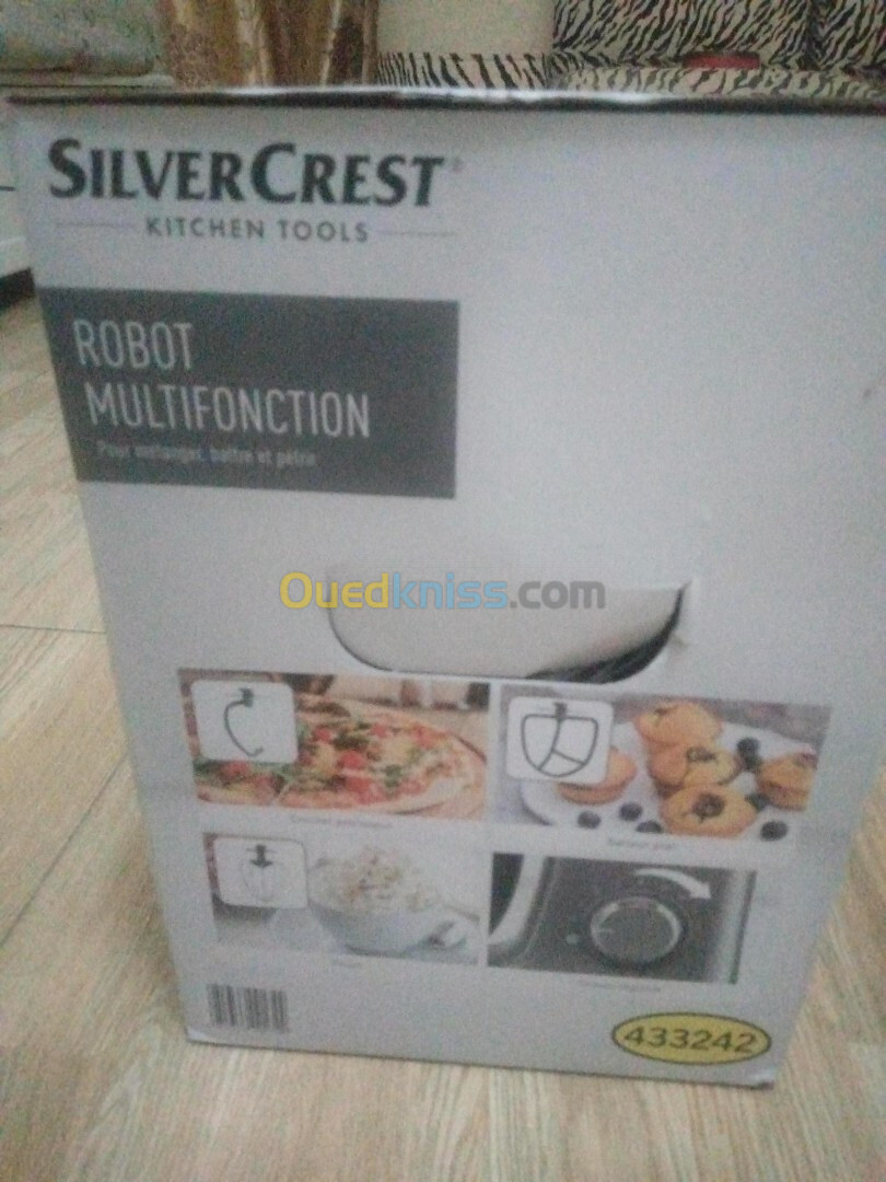 Robot multifonction 