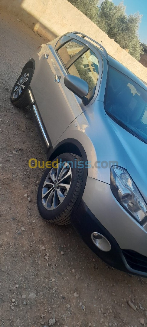 Nissan Qashqai 2012 +2 Tekna