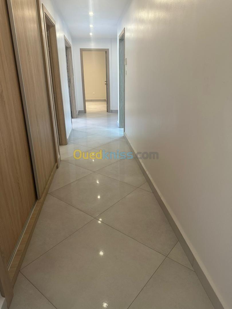 Vente Appartement F4 Alger Bir mourad rais