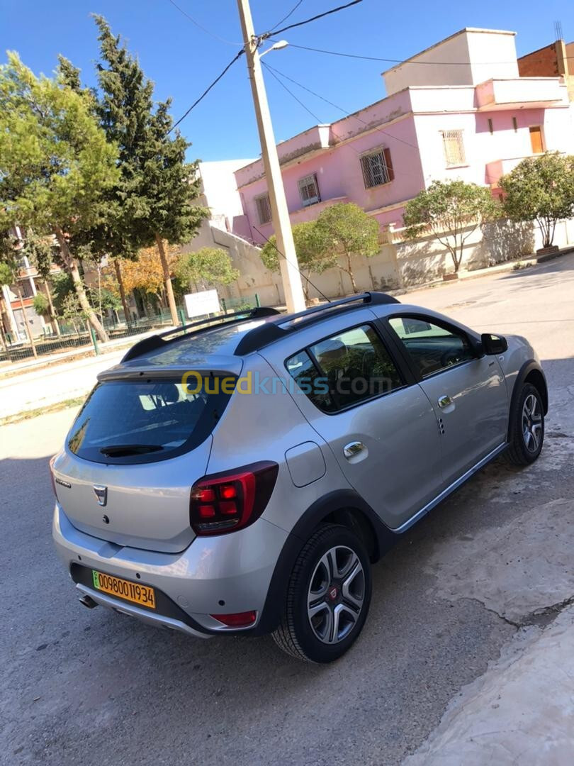 Dacia Sandero 2019 Techroud