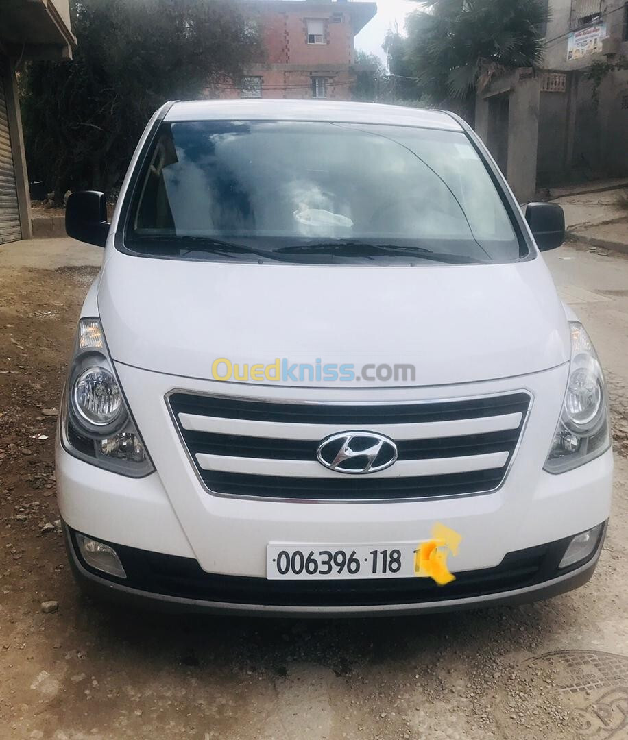 Hyundai H1 2018 Vitré 9 places