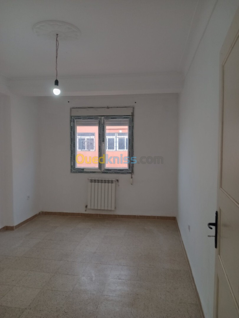 Location Appartement F3 Boumerdès Boumerdes