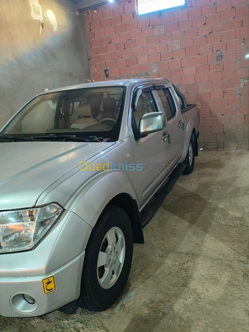 Nissan Navara 2010 Elegance 4x2