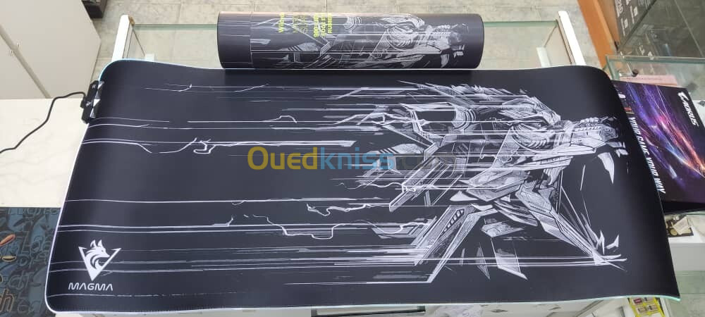 TAPIS SOURIS MAGMA GAMING WOLF RGB XXL (900x400x3mm)