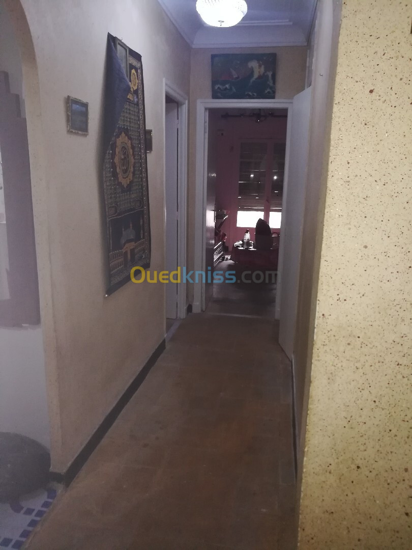 Vente Appartement F4 Alger Belouizdad