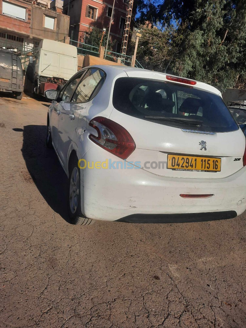 Peugeot 208 2015 208