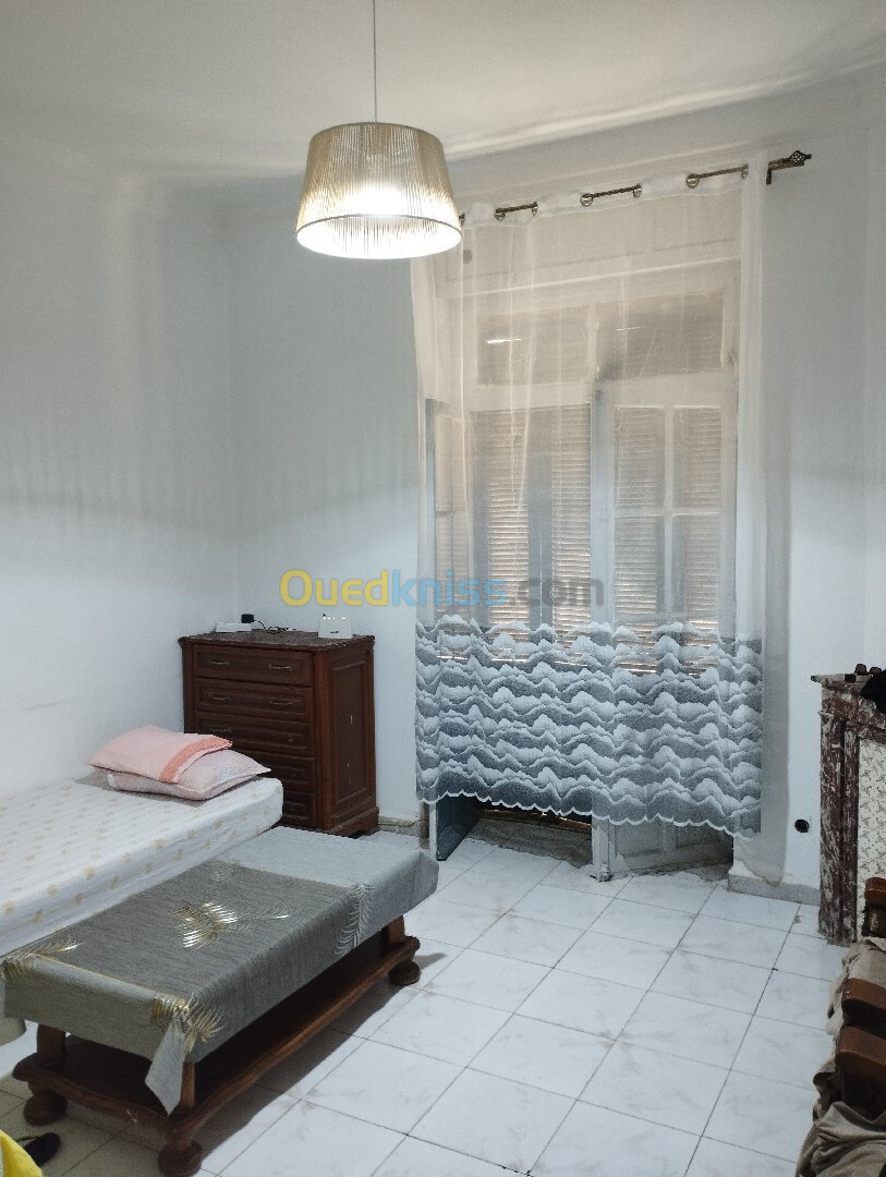 Location vacances Appartement F2 Alger Alger centre