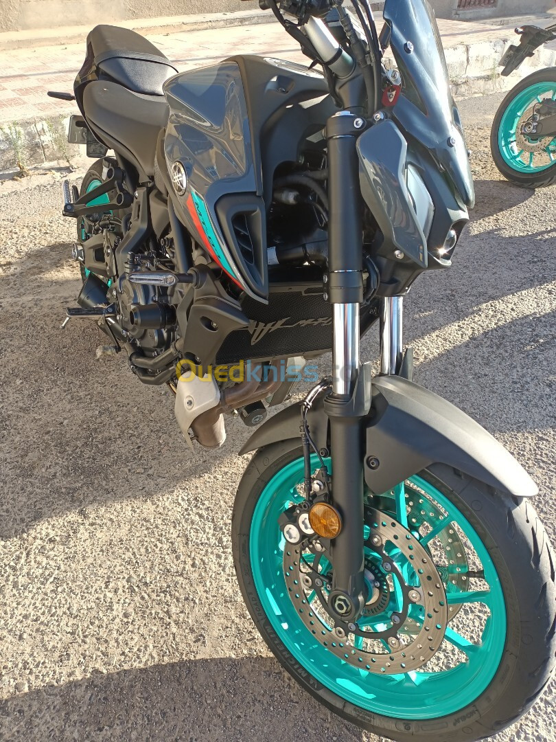 Yamaha Mt07 freedent 2023