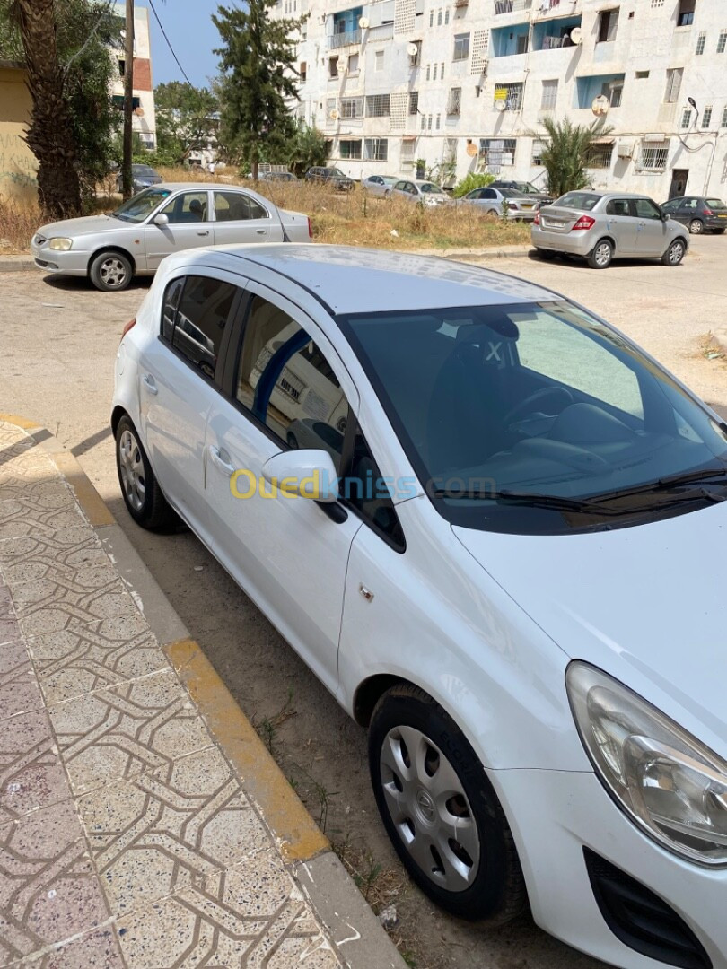 Opel Corsa 2012 Corsa