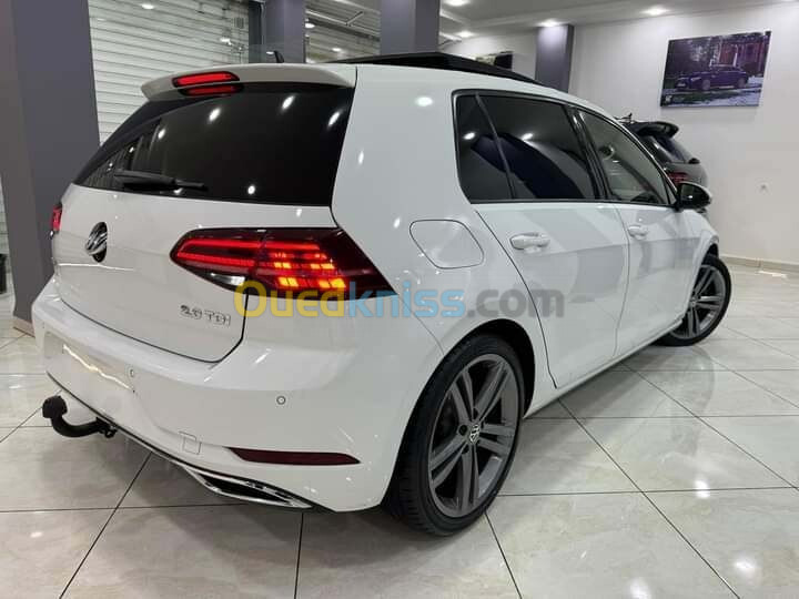 Volkswagen Golf 7 2018 Carat