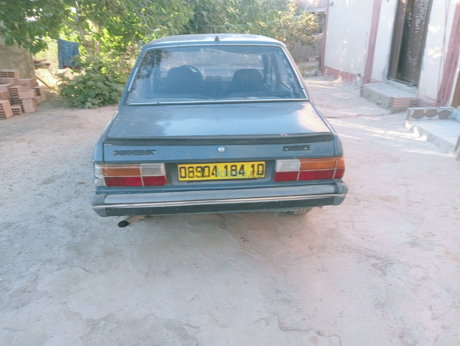 Peugeot 305 1984 305