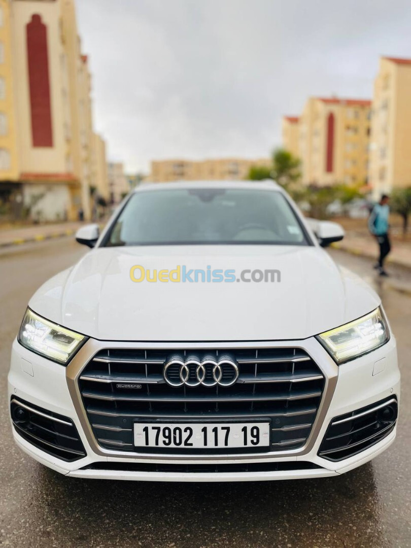 Audi Q5 2017 Off Road