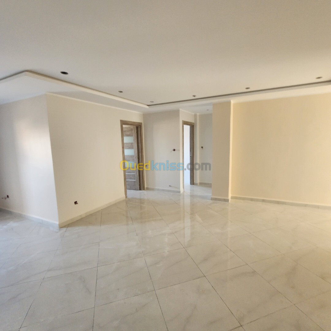 Vente Appartement F5 Alger Bordj el bahri