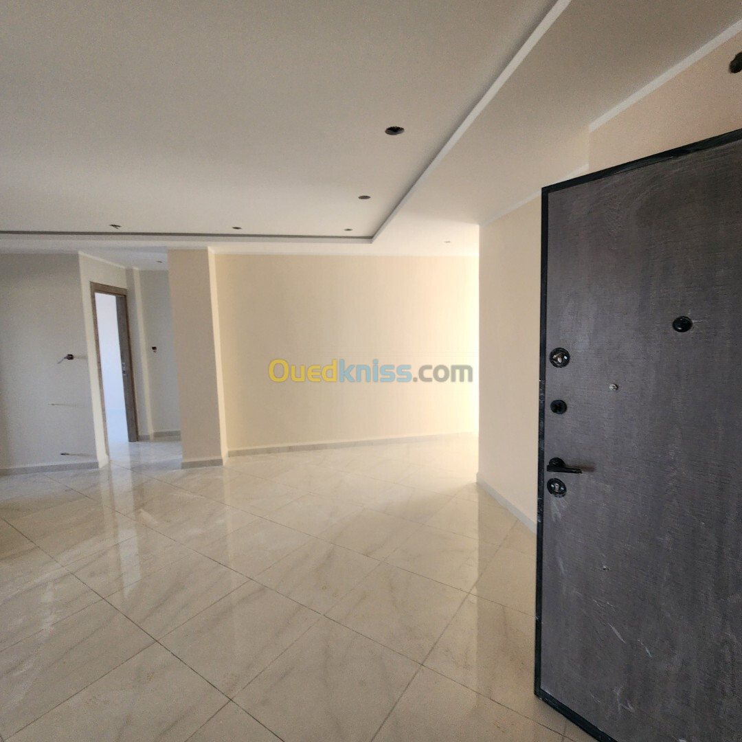 Vente Appartement F5 Alger Bordj el bahri