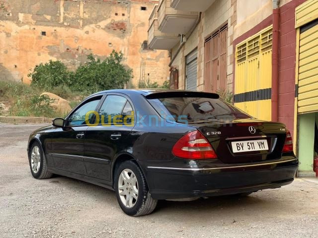 Mercedes Classe E 2002 E320