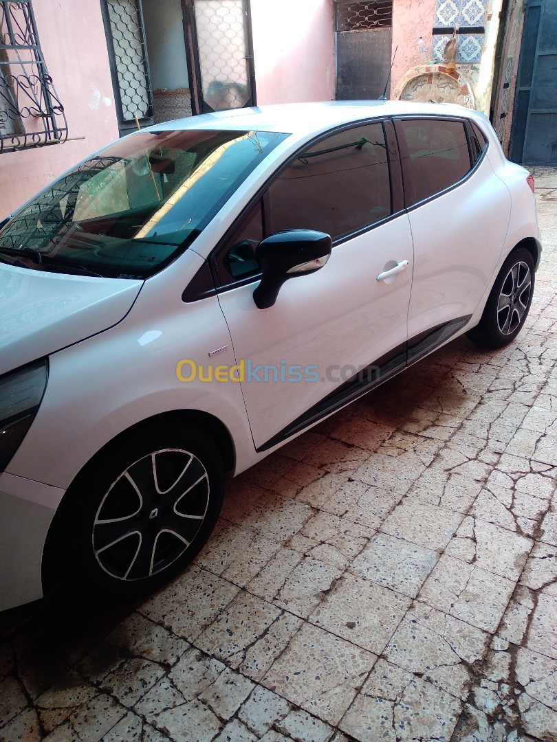 Renault Clio4 2015 Limited