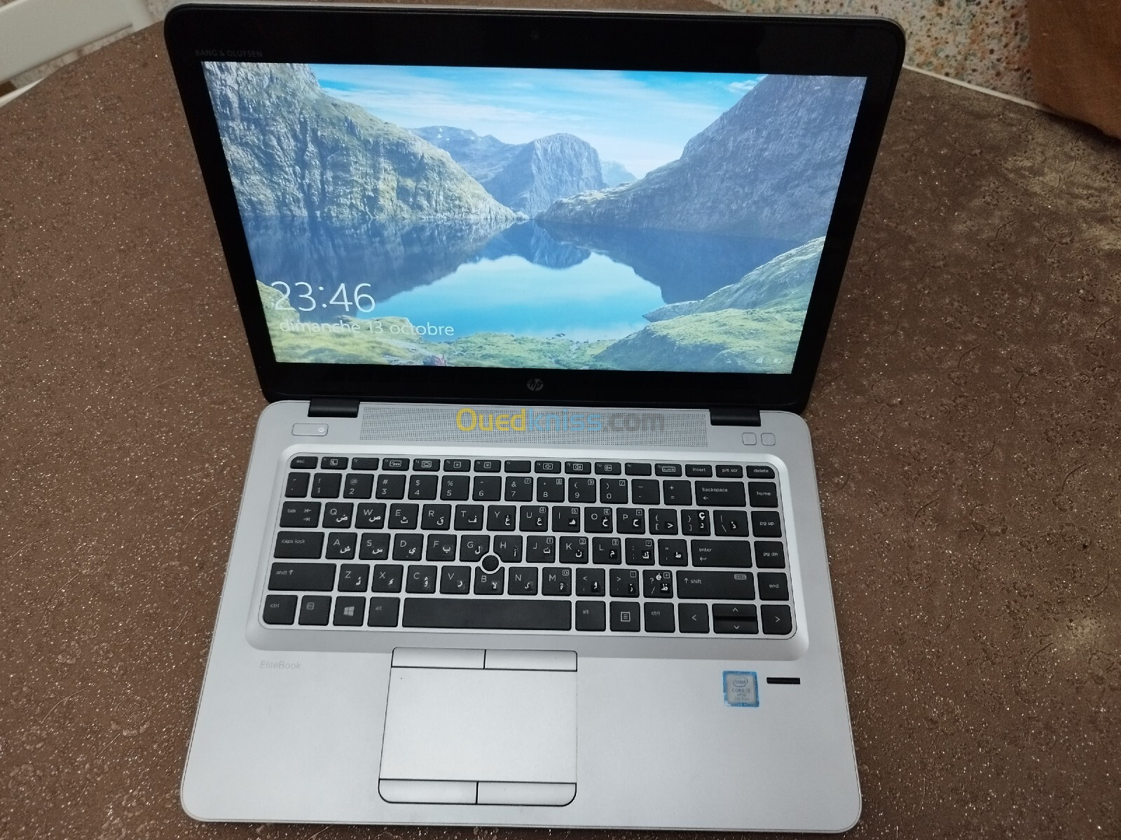 HP ELITEBOOK 840 G4  i5 07th Gen vpro RAM : 16GB  Disque : 512GB SSD ECRAN TACTILE CLAVIER LMINEUX