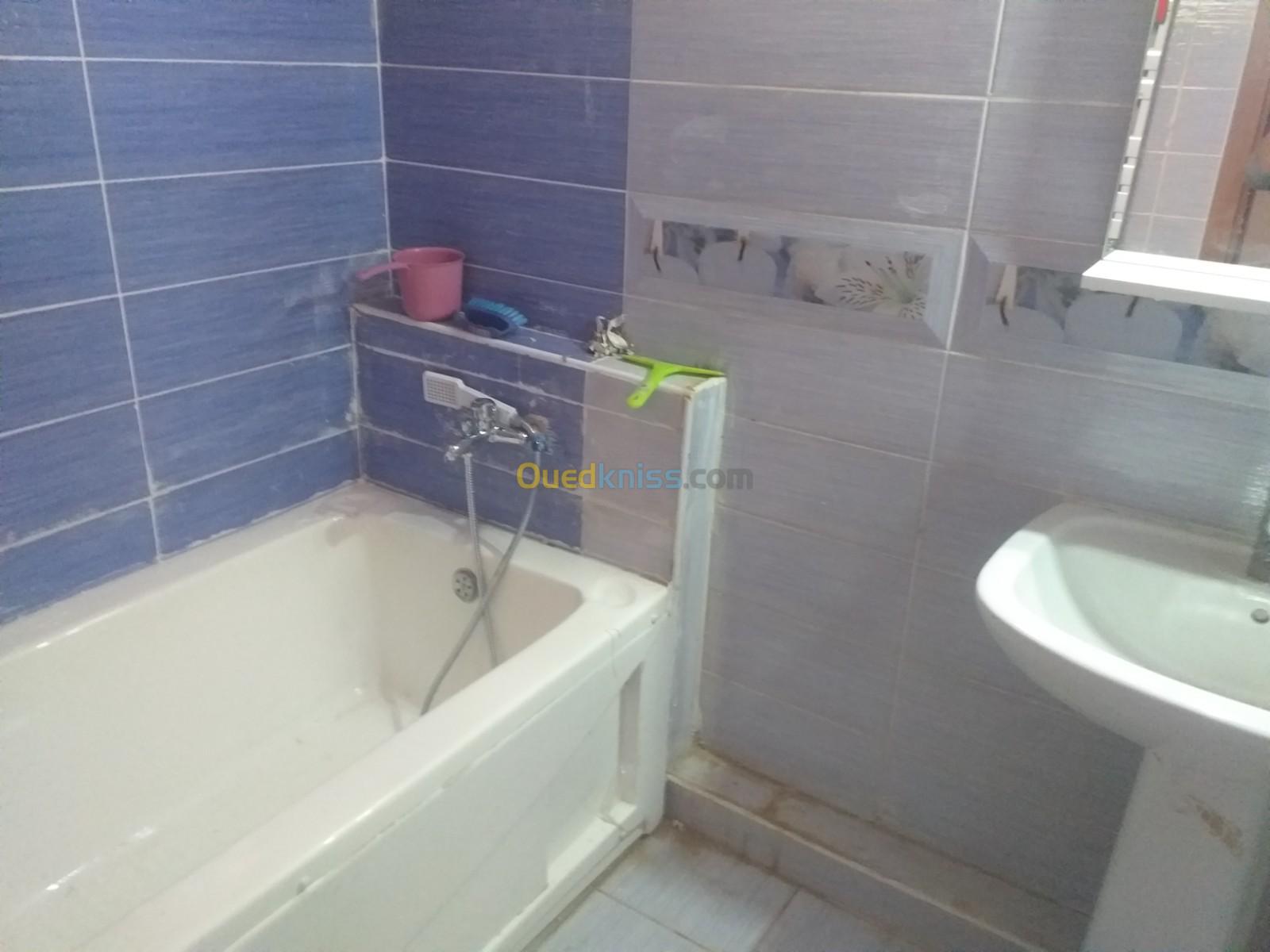 Location Appartement F4 Tipaza Kolea