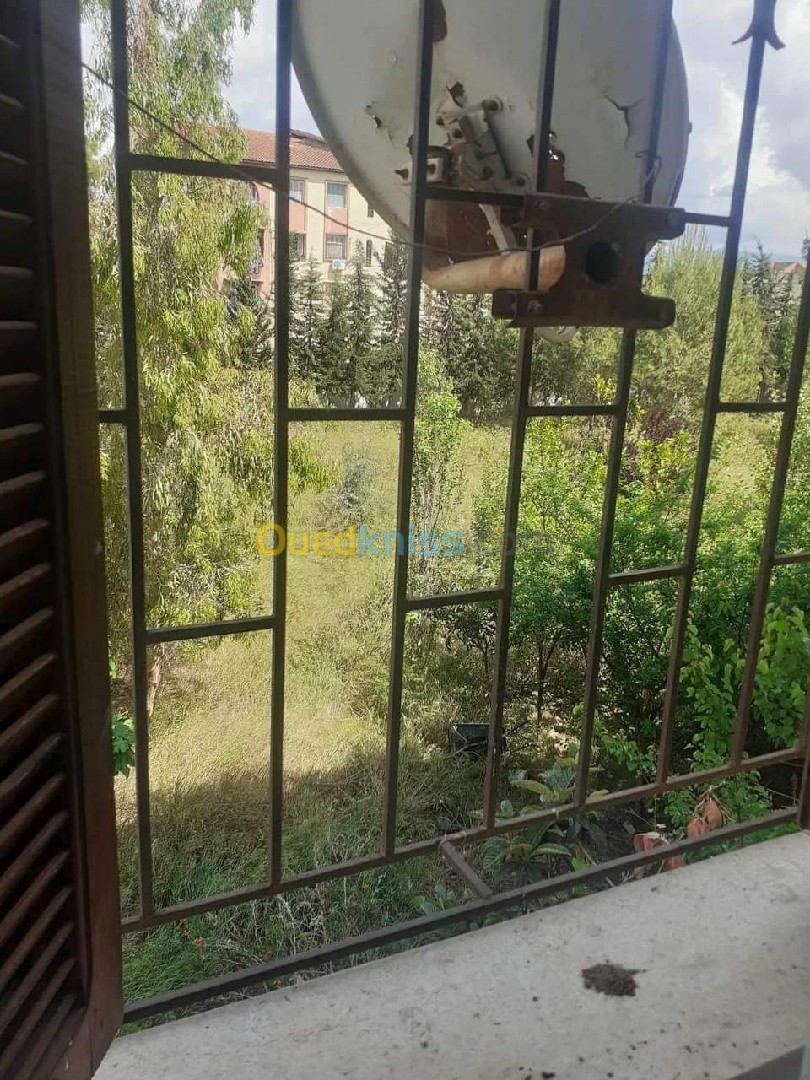 Location Appartement F4 Blida Chebli