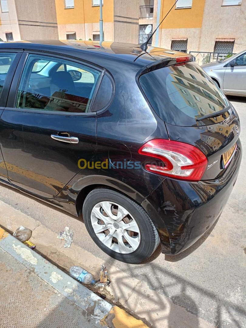 Peugeot 208 2014 208