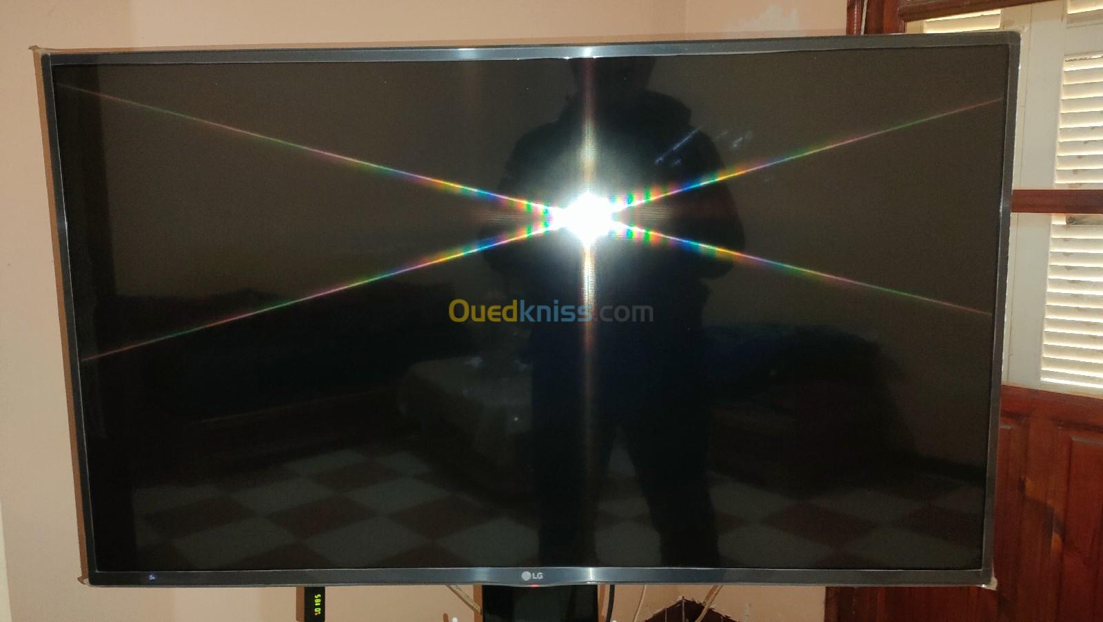 Télévision 42 pouce LG webOS TV LF6500   MADE IN KOREA 