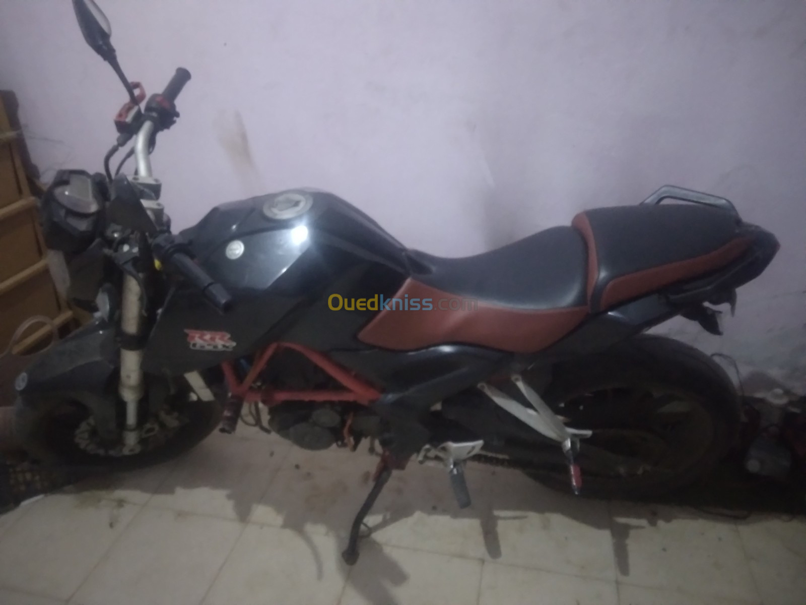 Benelli vms Benelli tnt 250cc 2018