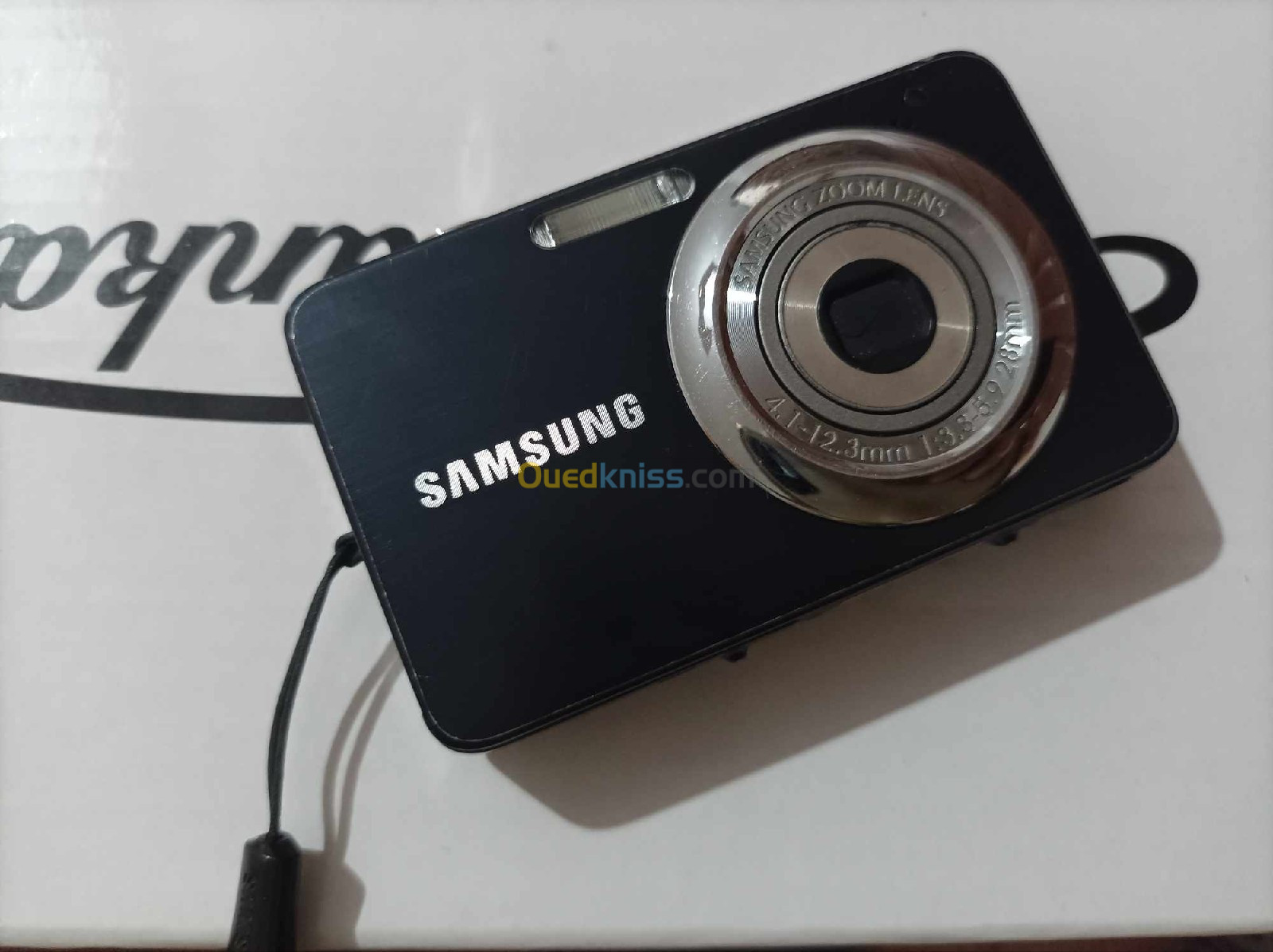 Samsung ST30 Digital Camera 