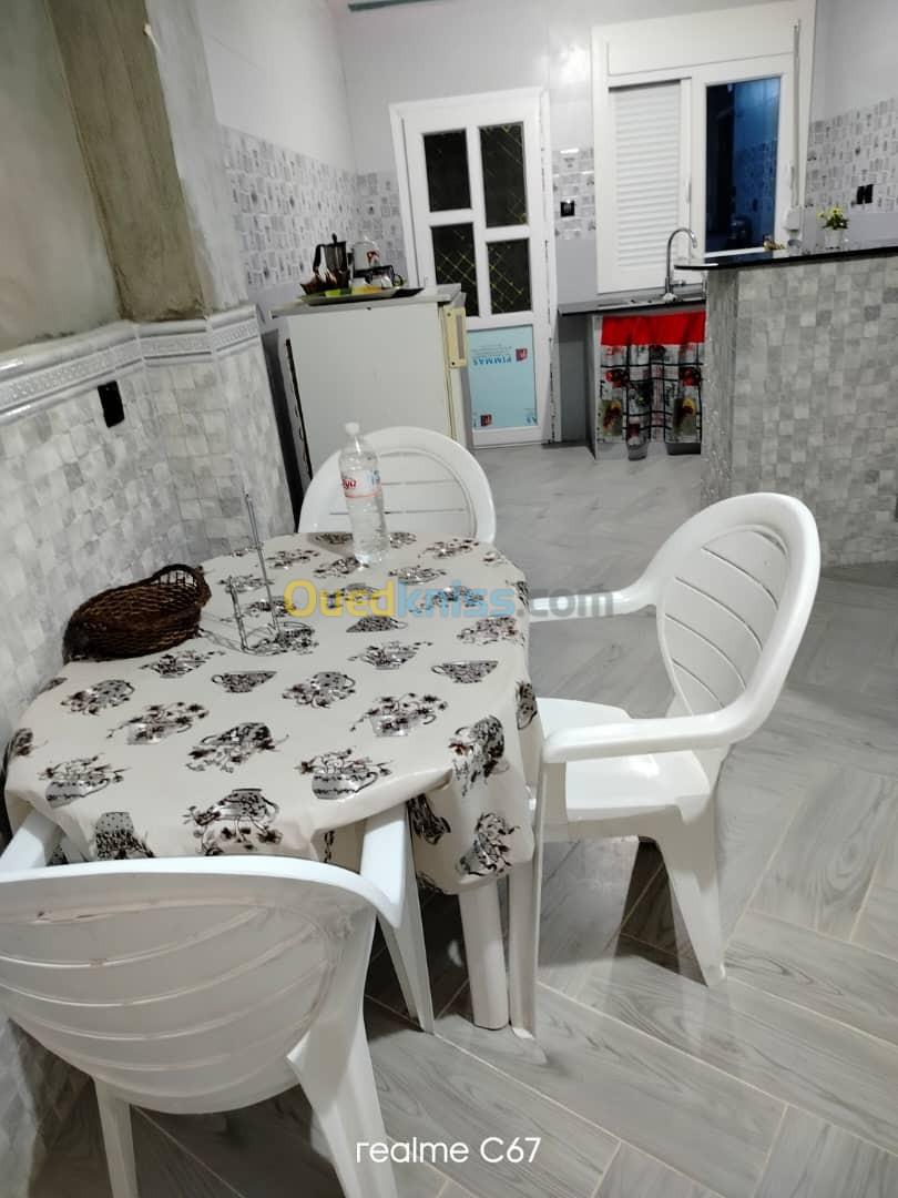 Location Niveau De Villa F3 Jijel El aouana