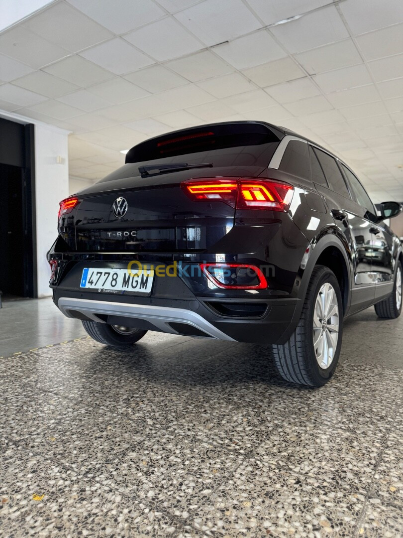 Volkswagen T-Roc 2023 Life