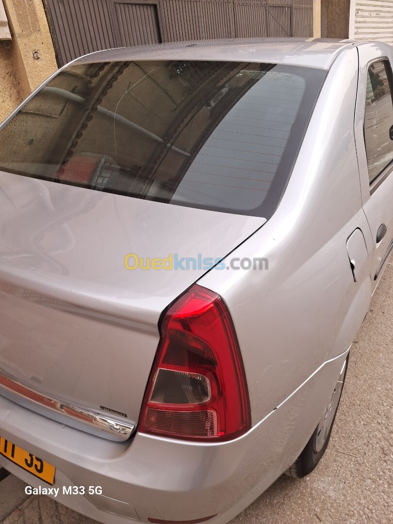 Dacia Logan 2011 لتوت