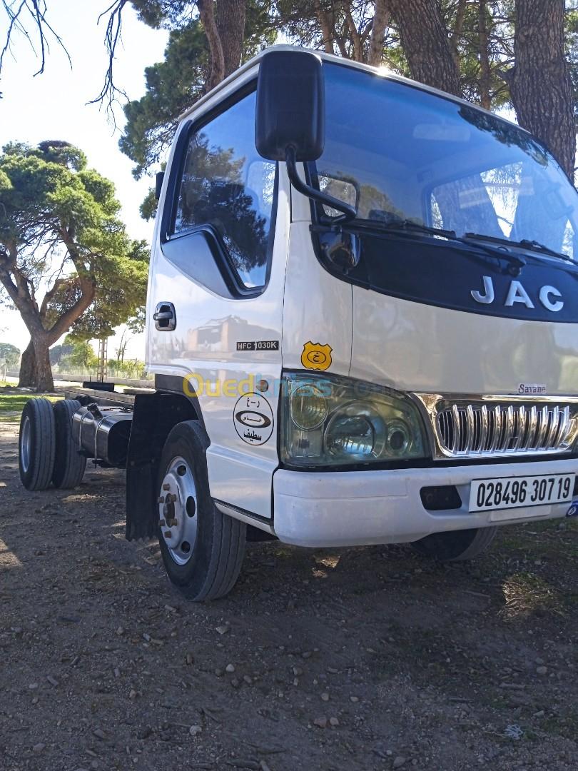 JAC 1030 dadas 2007