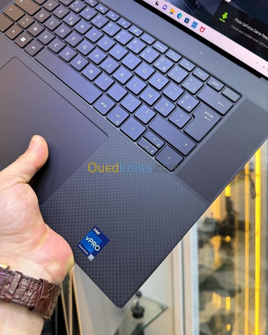 DELL XPS 17 Core i7-13eme 4K Tactile RTX4050