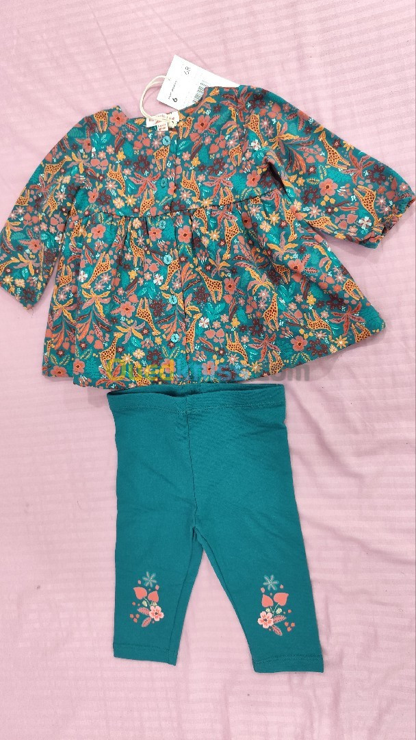 Robe avec pantalon ensemble verte multicolore pour fille de 6 mois de la marque du pareil au même d'origine