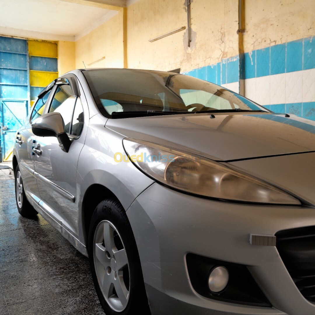 Peugeot 207 2011 207