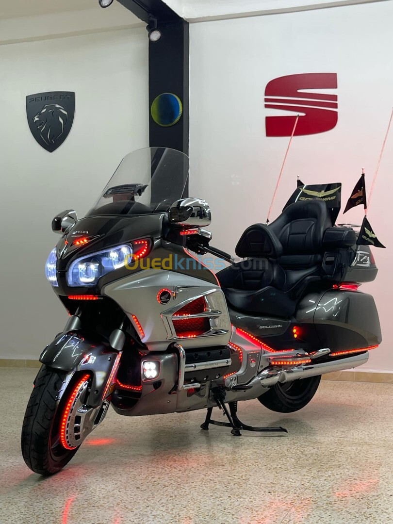 1800 Honda goldwing 