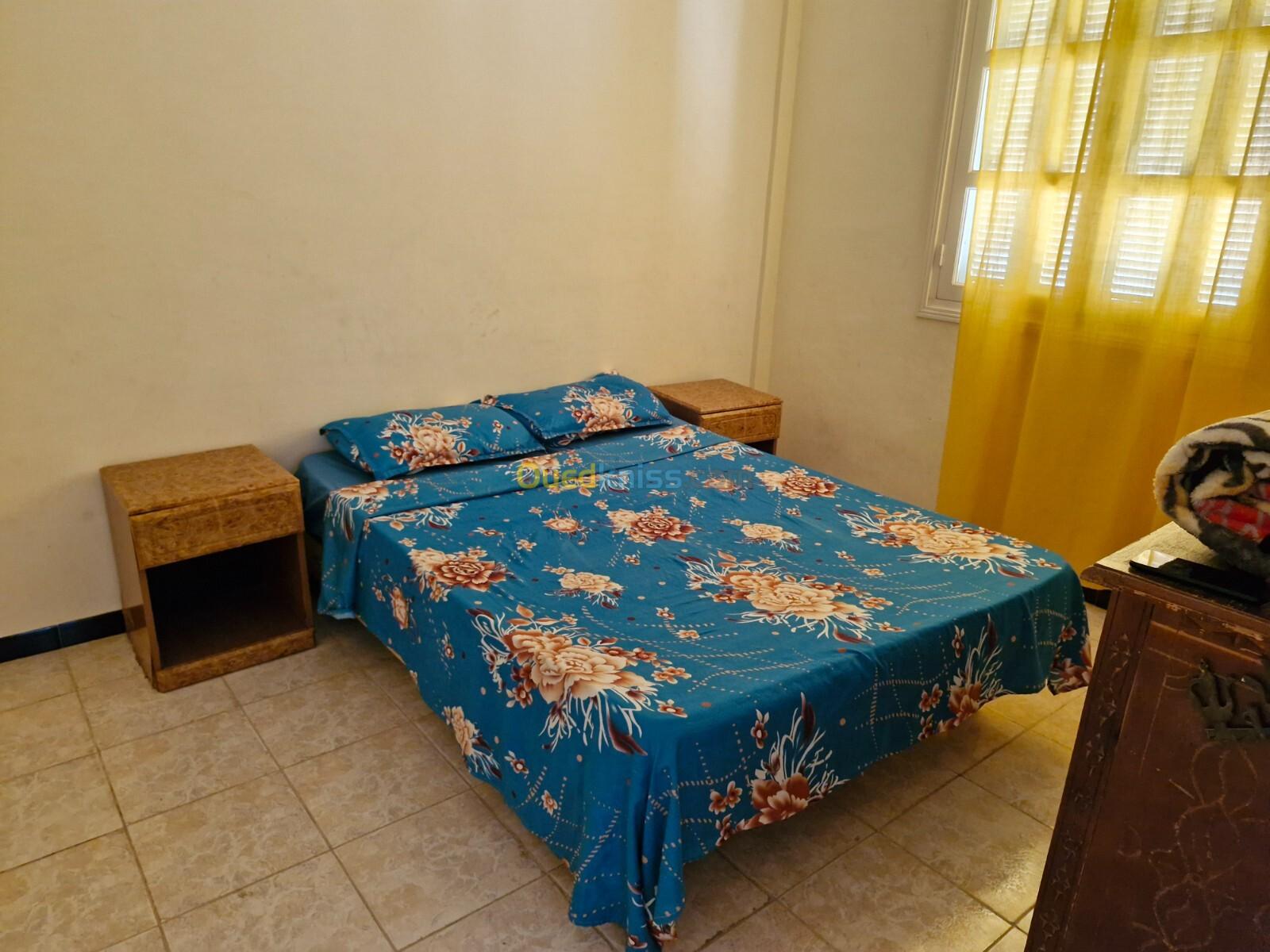 Location vacances Appartement F4 Mostaganem Mostaganem