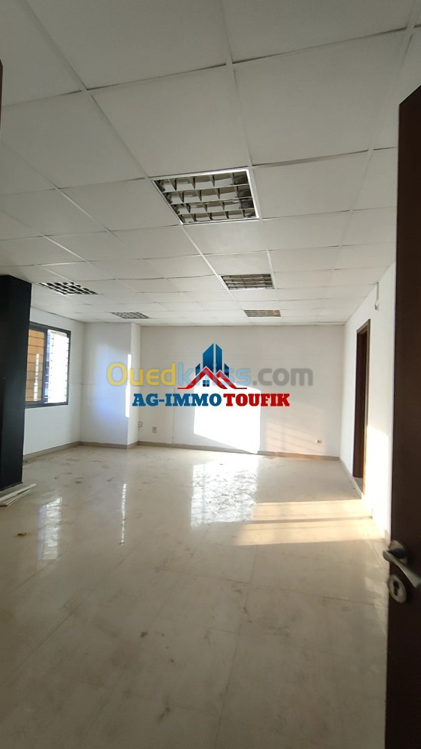 Location Niveau De Villa F4 Alger Hydra